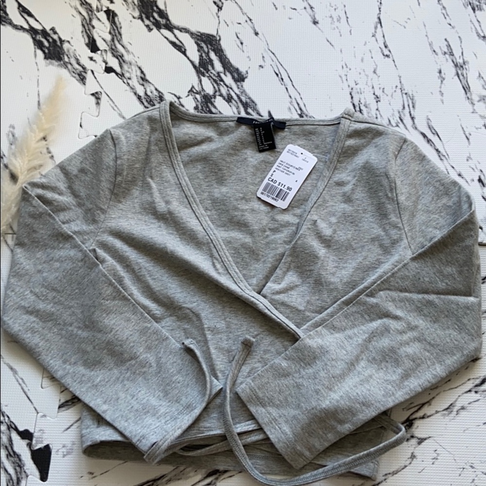 Cropped Wrap Top